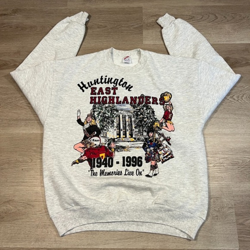 Jerzees Huntington East Highlanders 1940 1996 Mens Sweatshirt Crewneck L Vintage